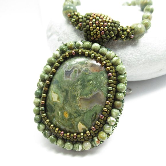 Rhyolite bead embroidered Necklace - Picture 15 of 15